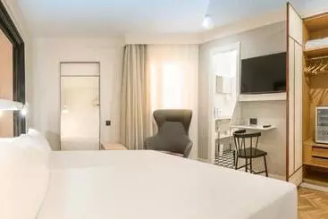 SH Ingles Boutique - Valencia