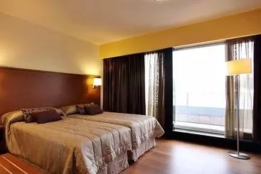 Hotel frente a la playa - Viveiro