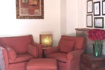 Hostal Avalon - Nerja