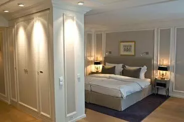 Munchen Palace - Múnich