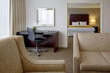 Doubletree By Hilton Hotel Houston   Greenway Plaza - Houston