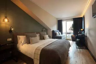 Piolets Soldeu Centre by Nexta - Soldeu