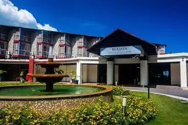 Berjaya Beau Vallon Bay Resort & Casino - Victoria