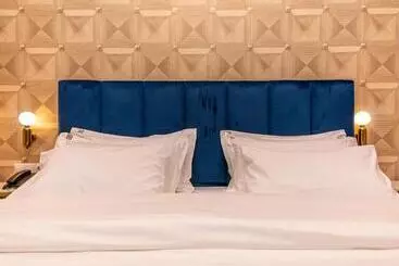 Newport Hotel Kutaisi - Kutaisi