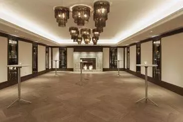 The May Fair, A Radisson Collection Hotel, Mayfair London - ロンドン