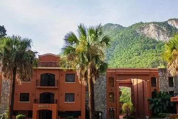 Hacienda Cola Del Caballo - Monterrey