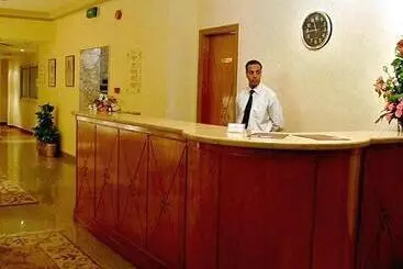 Golden Carven - Cairo