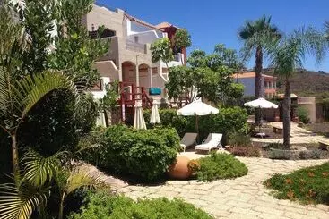 伊芬卡维斯塔博尼塔酒店 - 圣米格尔德阿博纳