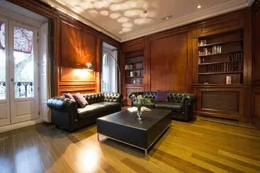 Hospes Puerta De Alcalá, A Member Of Design Hotels - Madrid