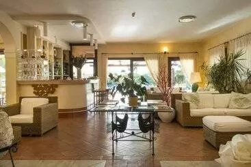 Lantana Resort Hotel&apartments - Pula