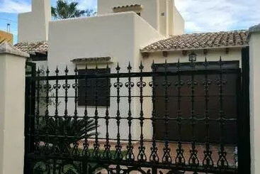 Precioso Chalet En La Playa De Tavernes De La Valldigna - Tavernes de la Valldigna
