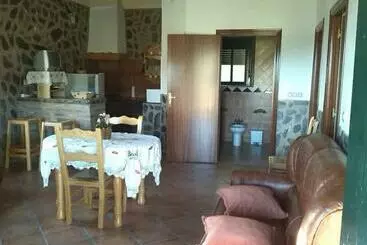 Casas Rurales Los Llanos - Fuentes de Leon