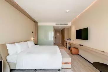 Laya Resort Phuket Island - Layan Beach