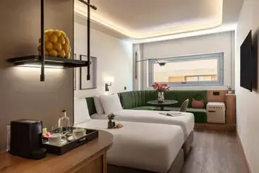 Serenay Málaga - Málaga