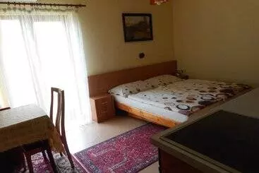 Penzion U Lesa - Ceske Budejovice