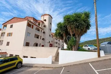 Charming Alcocber Apartment With Terrace And Pool Access - Alcalà de Xivert