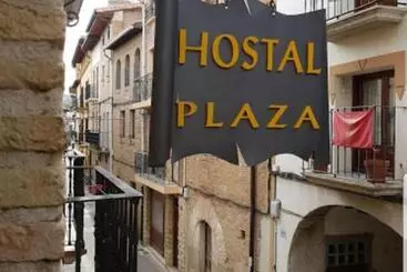 Hostal La Plaza - Puente la Reina