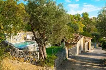 Villa Mancor Pool & Mountain Views - Mancor de la Vall