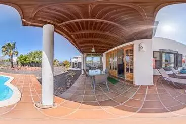 Villa Marina Deluxe & Spa Pool - Playa Blanca