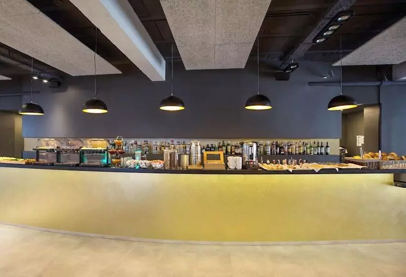 Fotos del hotel Planet One:  17