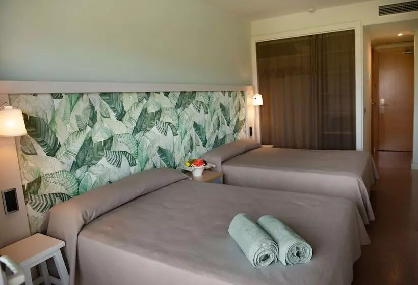 Fotos del hotel Caprici Beach  & Spa:  2