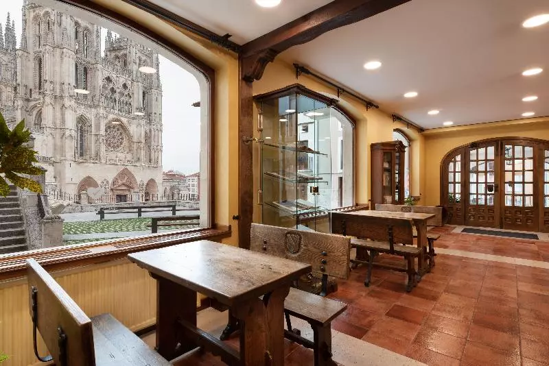 Fotos del hotel Crisol Mesón Del Cid:  17