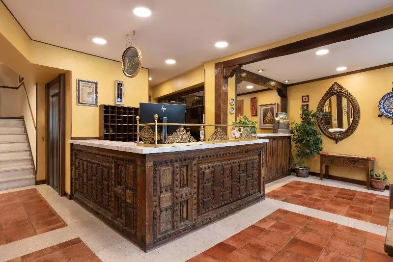 Fotos del hotel Crisol Mesón Del Cid:  3