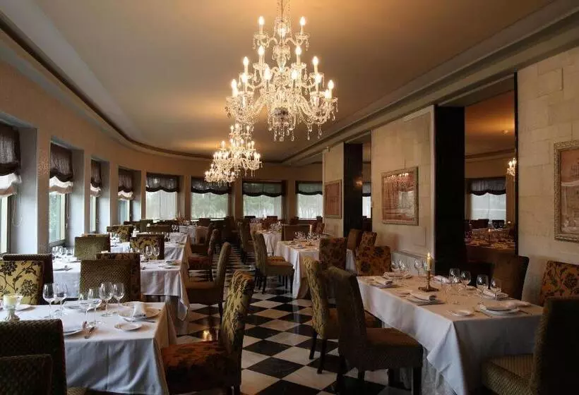 Fotos del hotel Restaurante Hotel El Vallés:  12