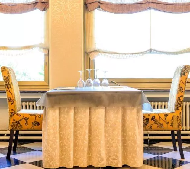 Fotos del hotel Restaurante Hotel El Vallés:  17