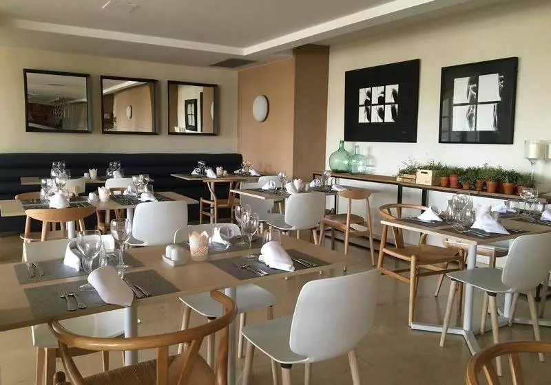 Fotos del hotel Tres Torres:  17