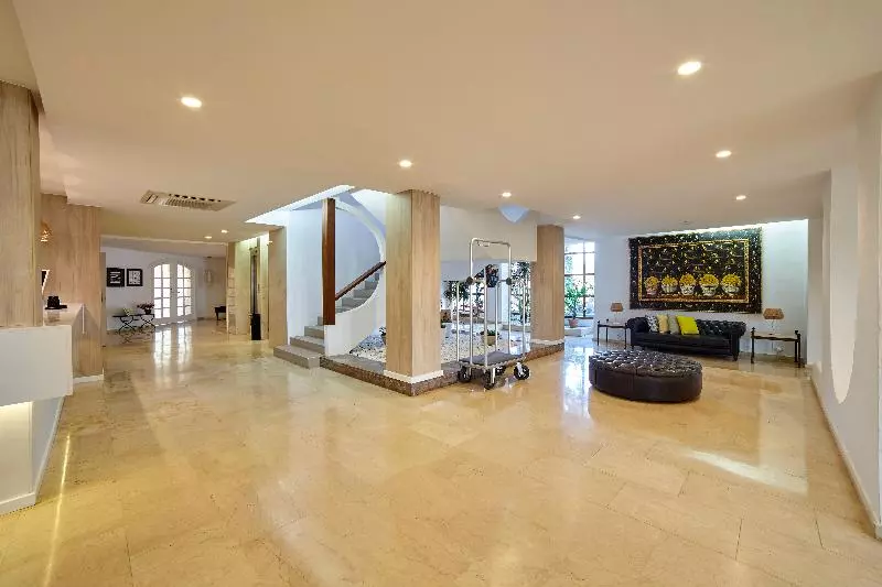 Fotos del hotel Tres Torres:  4