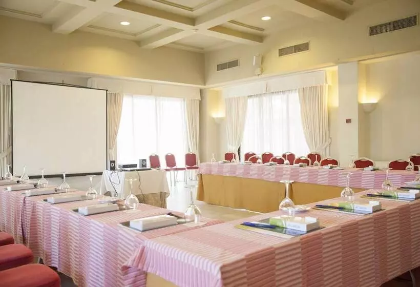 Fotos del hotel Guadacorte Park Hotel:  15