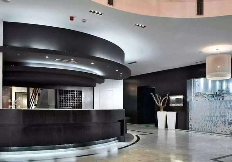 Fotos del hotel Abades Loja:  7