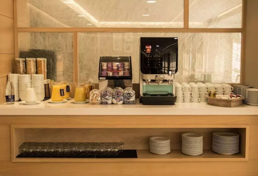 Fotos del hotel Gelmírez:  6