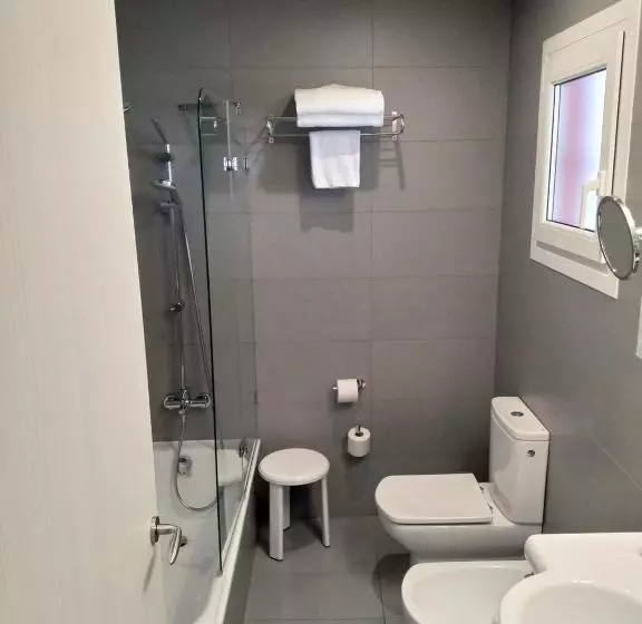 Fotos del hotel Mediterrani:  8