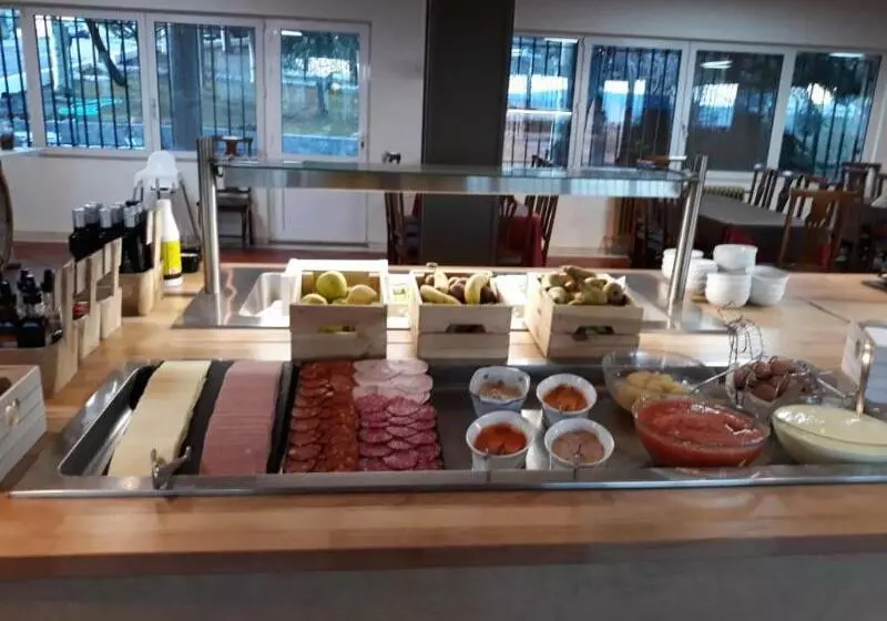 Fotos del hotel Santa Cruz:  18