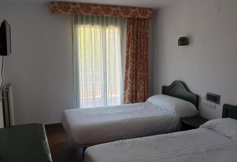 Fotos del hotel Sabiñanigo Camp &:  17