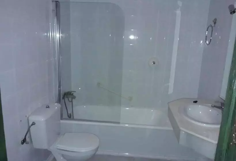 Fotos del hotel Sabiñanigo Camp &:  7