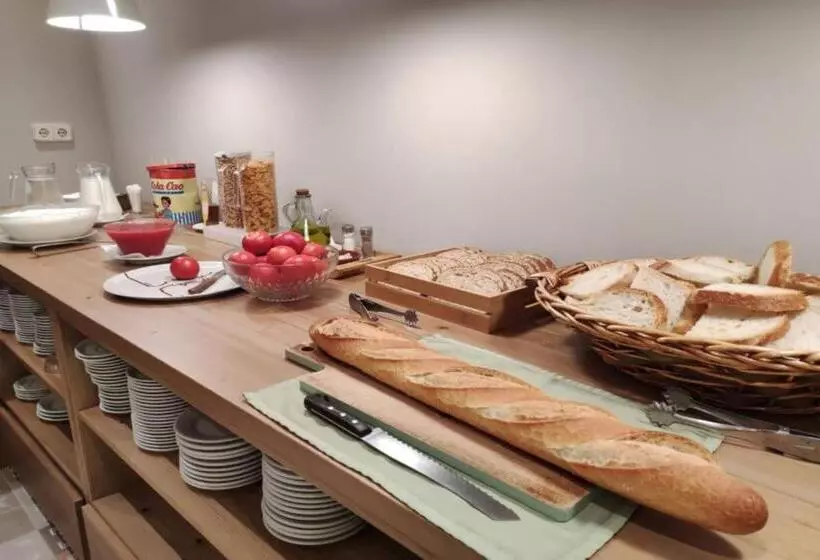 Fotos del hotel Saurat:  9