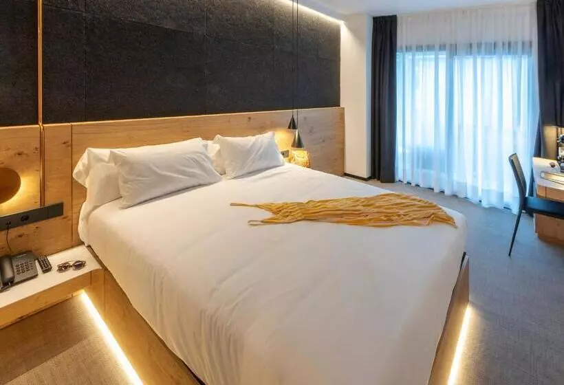 Fotos del hotel Silgar 92:  3