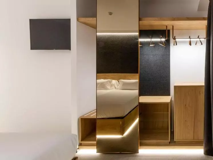 Fotos del hotel Silgar 92:  24