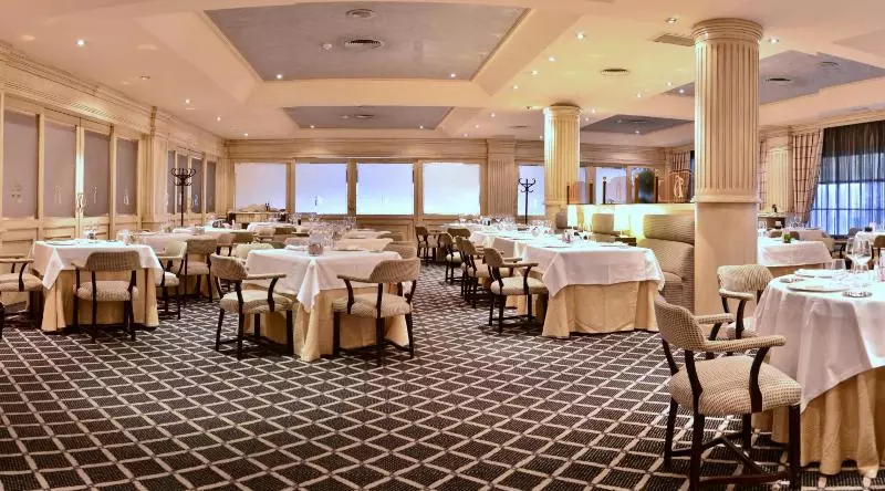 Fotos del hotel Beatriz Toledo Auditorium & Spa:  12