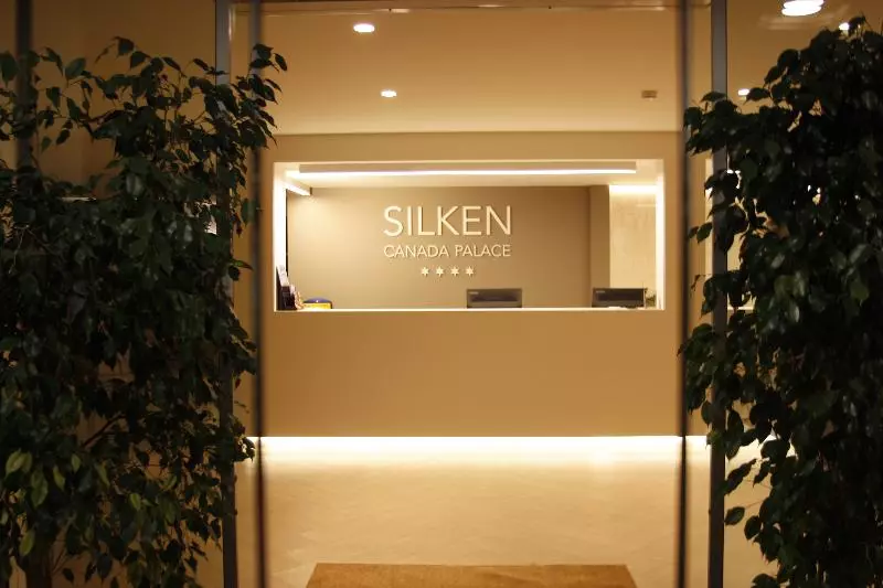 Fotos del hotel Canada Palace:  9