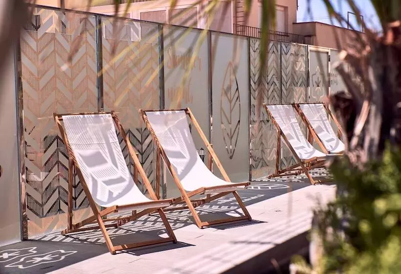 Fotos del hotel Checkin Caribe Youth:  10