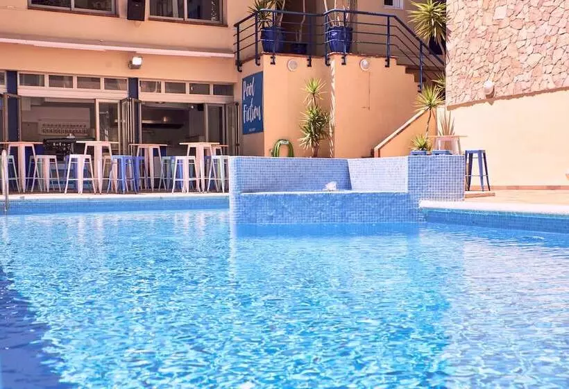 Fotos del hotel Checkin Caribe Youth:  6