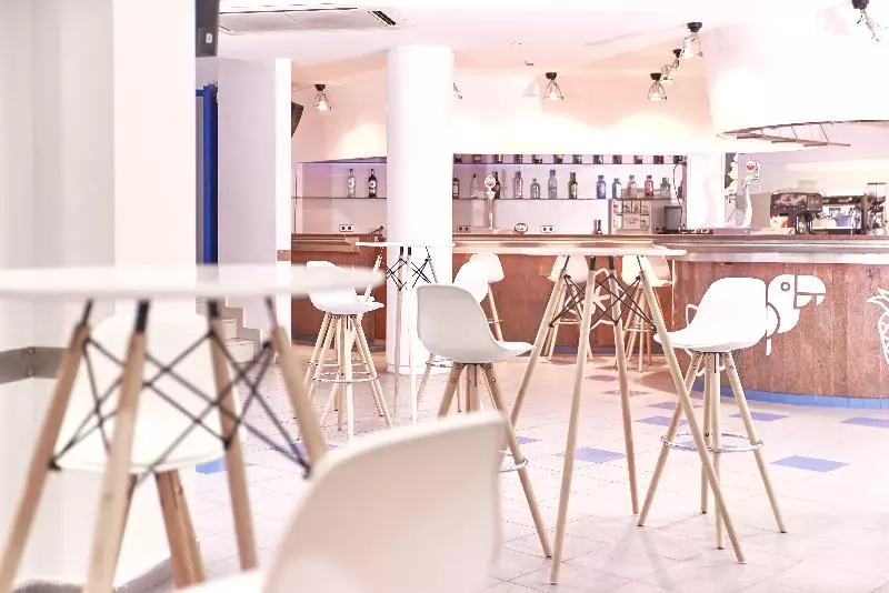 Fotos del hotel Checkin Caribe Youth:  9