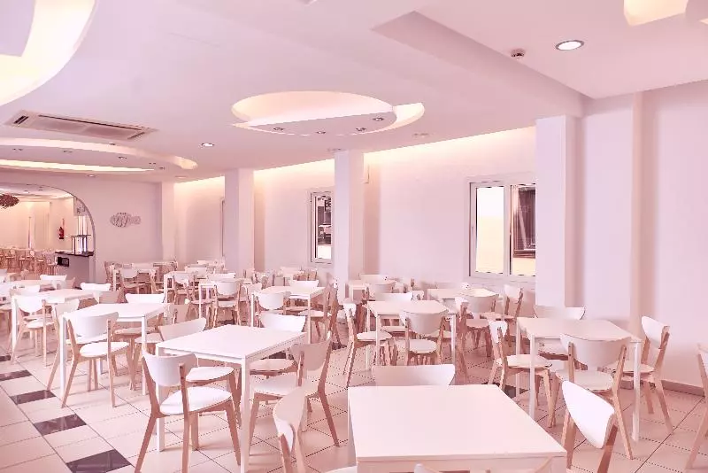 Fotos del hotel Checkin Caribe Youth:  12