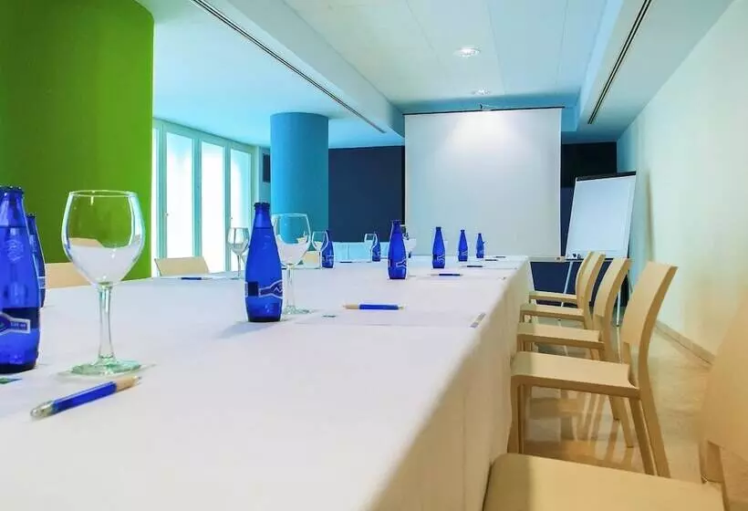 Fotos del hotel Ibis Styles Zaragoza Ramiro I:  5