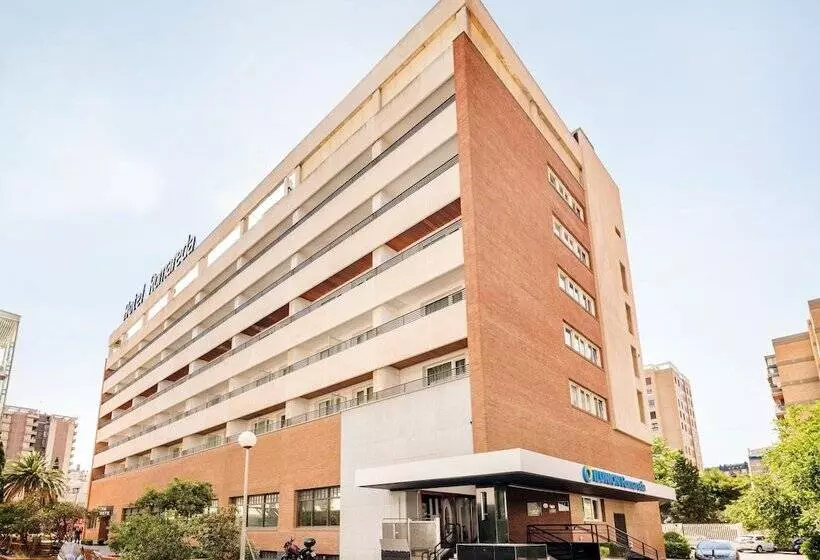 Fotos del hotel Ilunion Romareda:  10