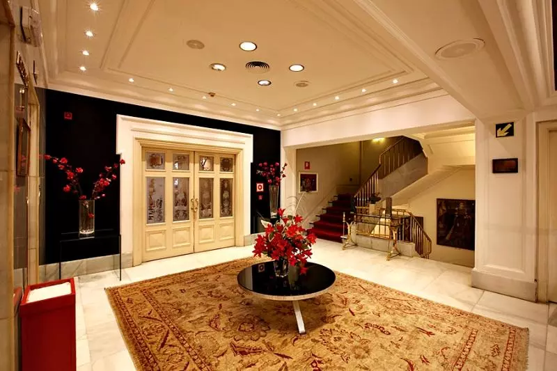 Fotos del hotel Lopez De Haro:  2